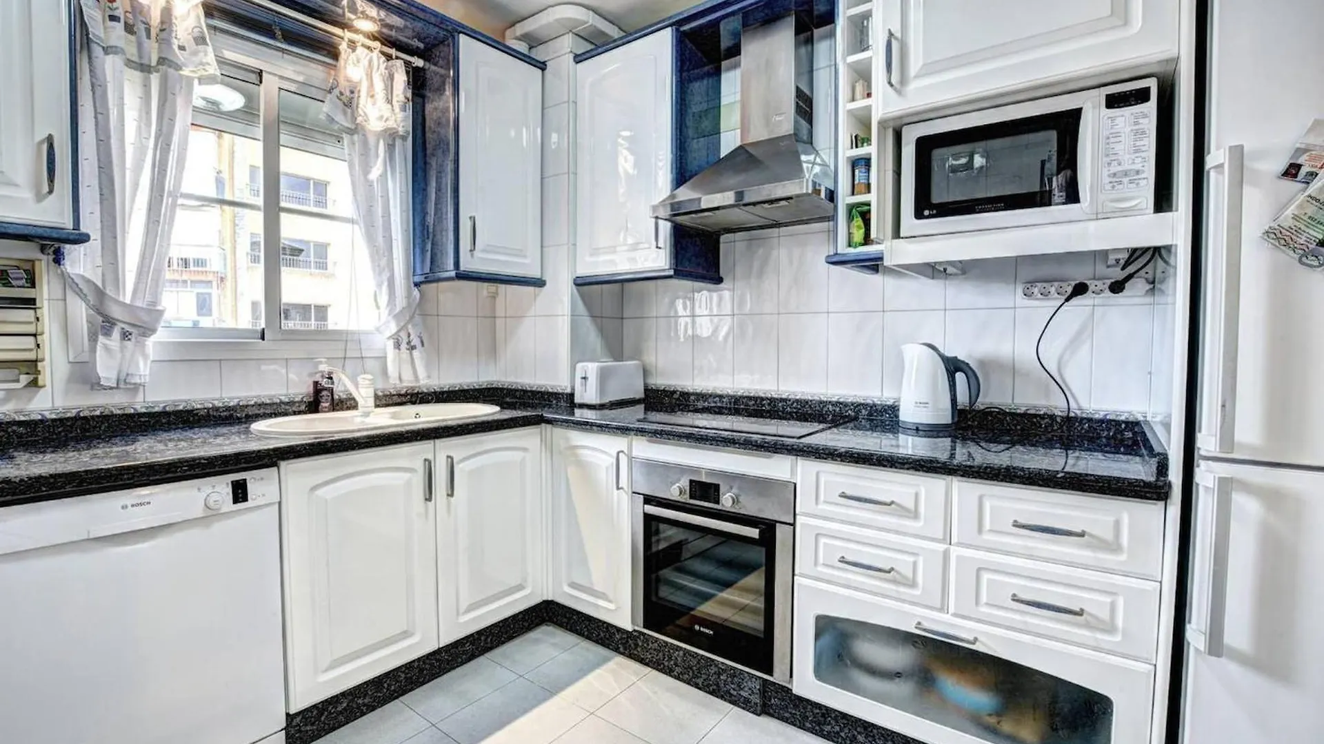Family Apartment With 2 Bedrooms Benalmadena