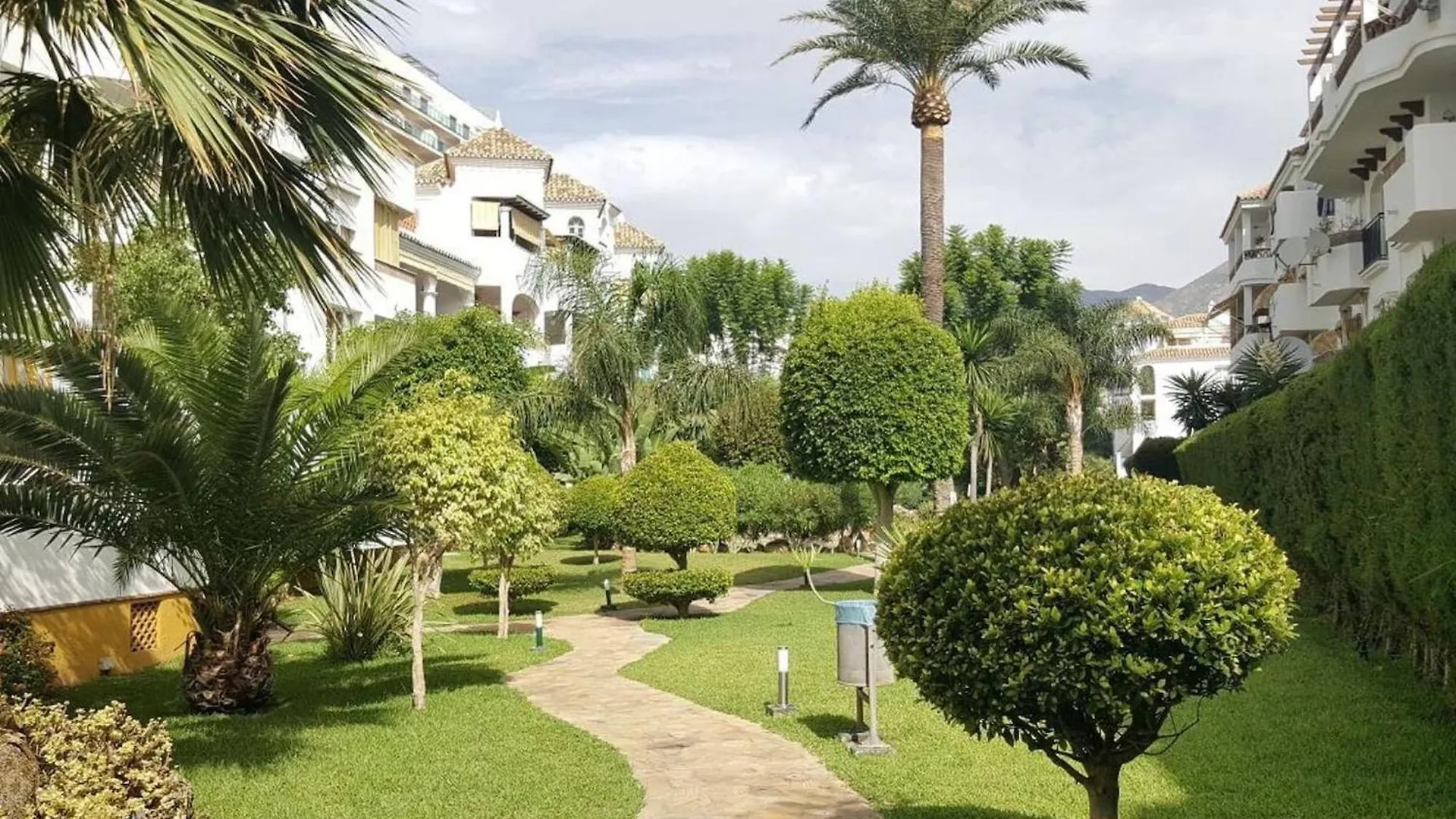 Family Apartment With 2 Bedrooms Benalmadena